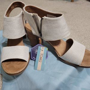 Toms brand linen sandal